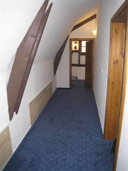 Hotel Weingaertner Mannheim Bagian luar foto