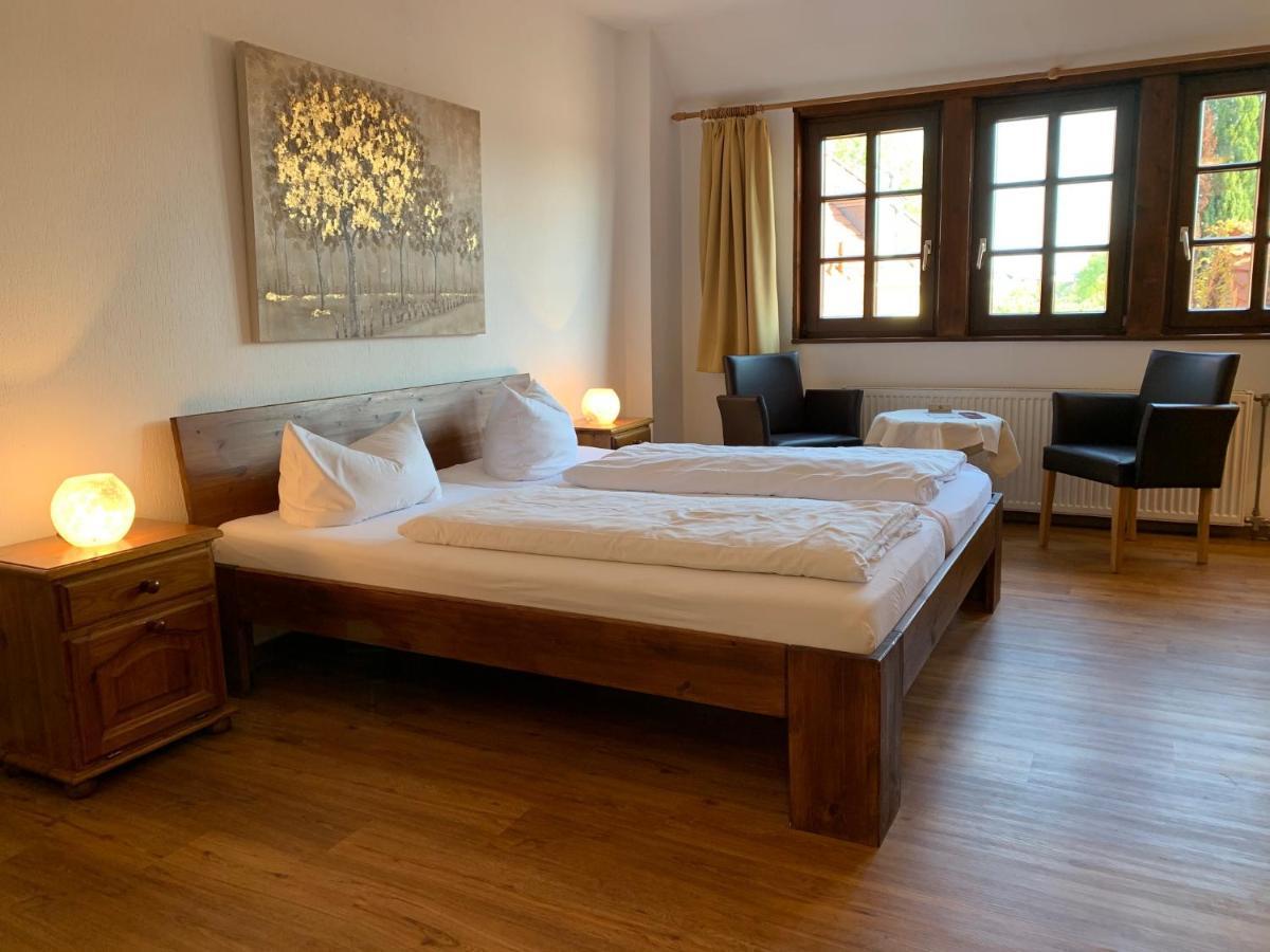 Hotel Weingaertner Mannheim Bagian luar foto